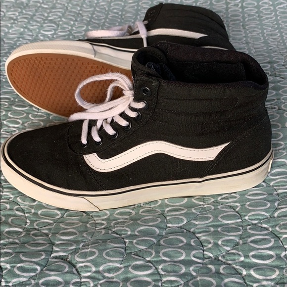 ladies black vans